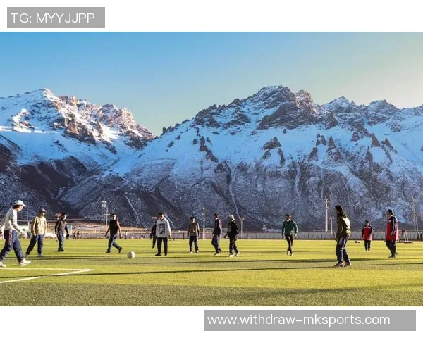 曲靖城市足球场美丽风光摄影之旅尽享绿茵场上的激情与活力